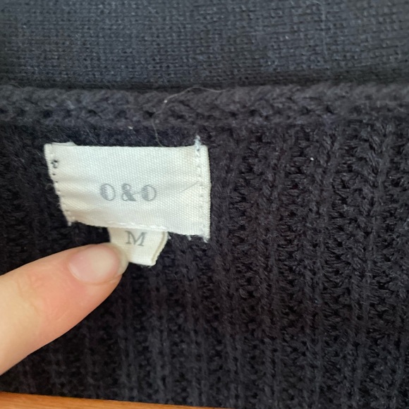 O & O Black Ruffle Sleeve Cardigan Size Medium - Picture 5 of 8